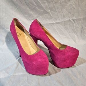 Louboutin Daffodile Pink Suede Platforms US 6